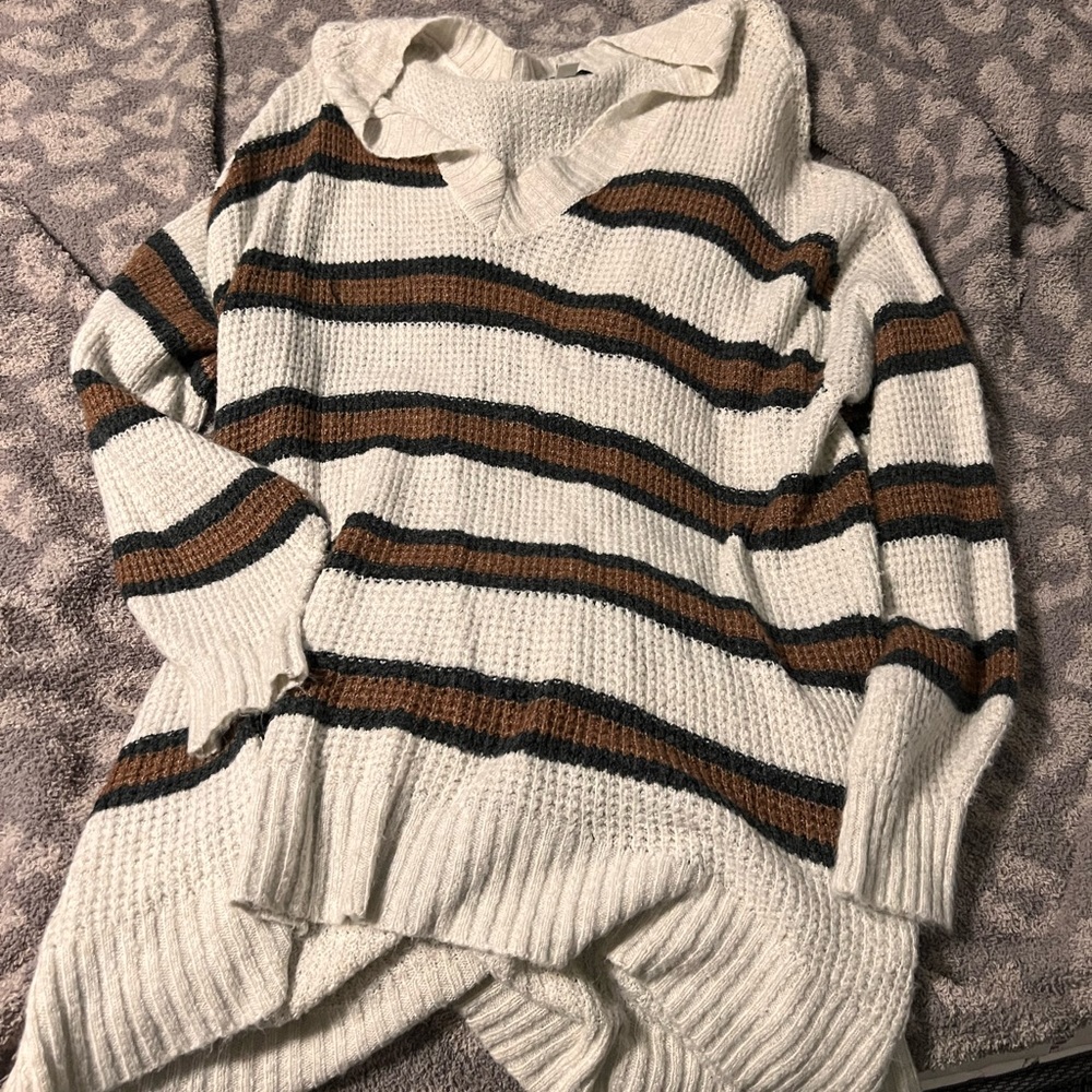 American eagle sweater